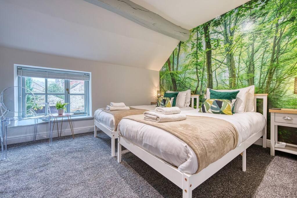 Delightful Two-Bedroom Cottage In The Heart Of Bakewell Exterior foto